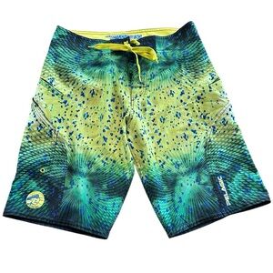 Pelagic Sharkskin Board Shorts Fishing Surf Green Blue 30/32 Beach Vacation Sun